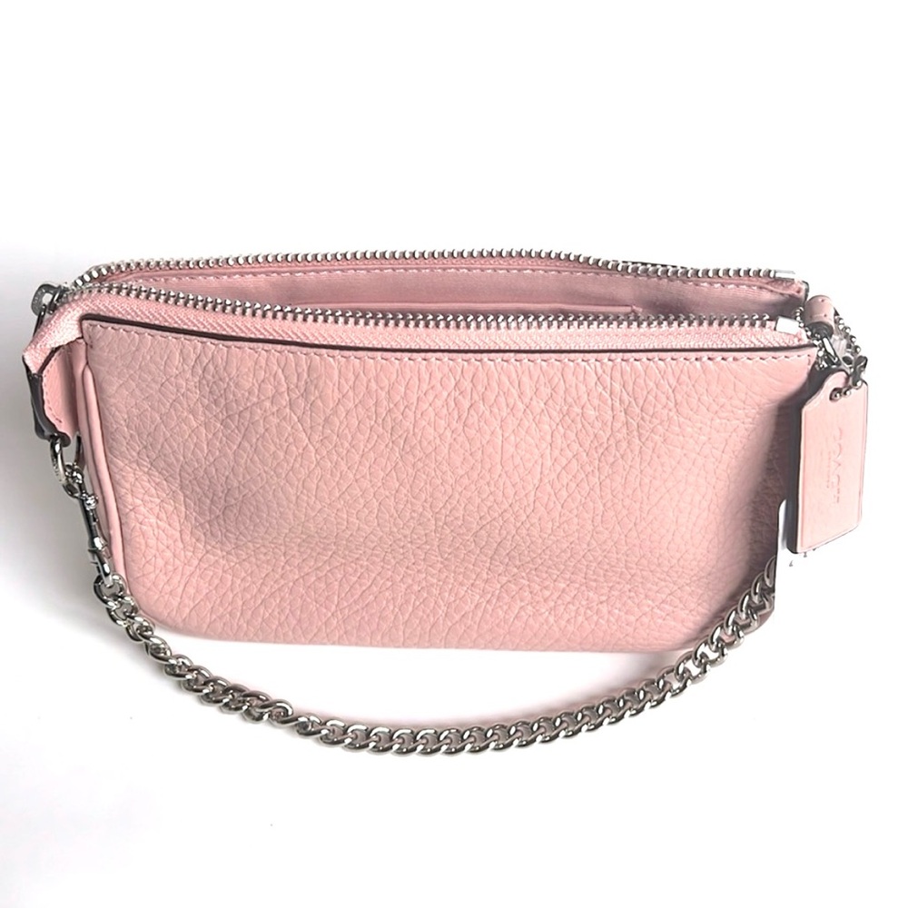 NWT Coach Pink Pebble Leather Women's Large Wristlet or Clutch w/Silver Hardware - Picture 3 of 4
